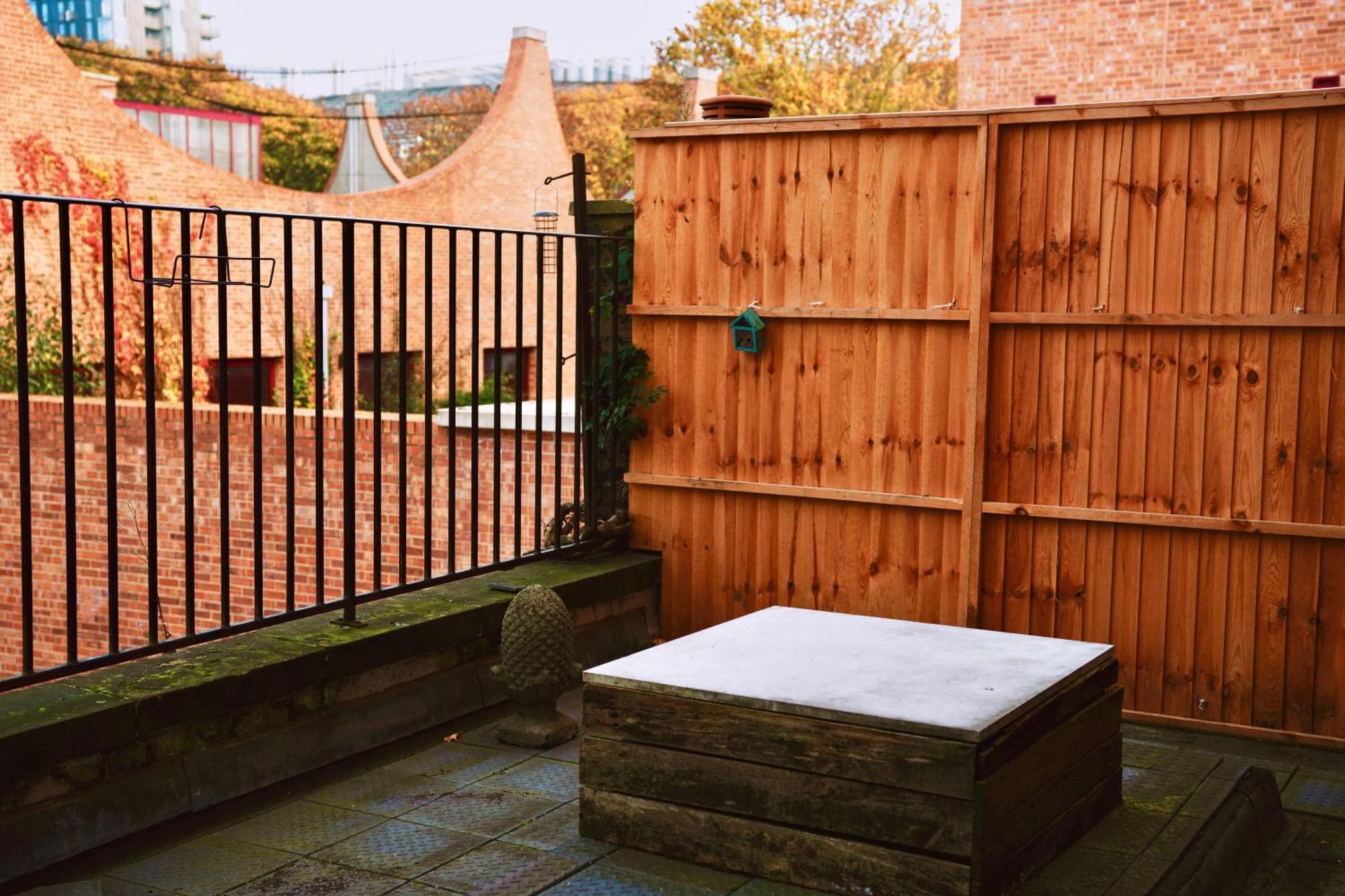 Апартаменты The Chic Townhouse In Kings Cross!!! 3 Floors Лондон Экстерьер фото