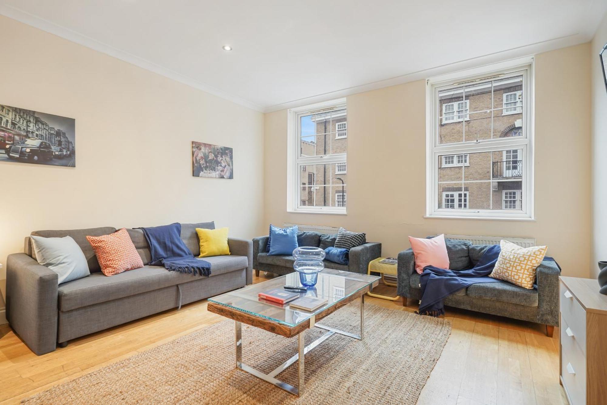 Апартаменты The Chic Townhouse In Kings Cross!!! 3 Floors Лондон Экстерьер фото